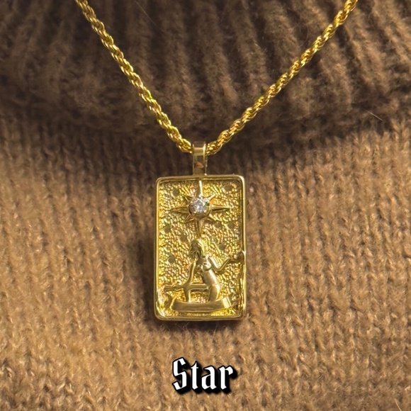 Gold Tarot "Star" Card on Vermeil Gold/925 Sterling Silver Rope chain - Picture 3 of 3